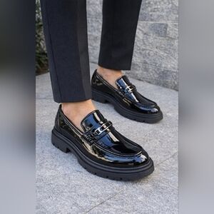 #62 NIB BoohooMan Chunky Patent Men's Black Loafer, Size 7 Or Size 41
